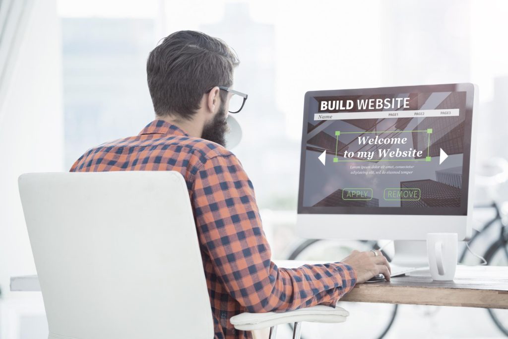 Imagine compozită a unei imagini compozite a interfeței de construire a unui site web